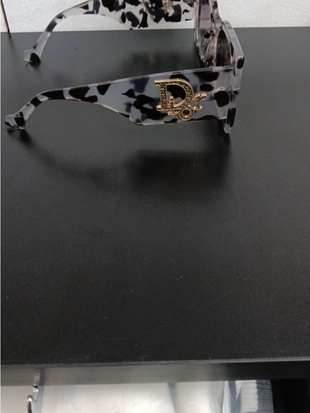 Dior Women's Gray Tortoise-Pattern Sunglasses with Gradient Lenses - Picture 2 of 2